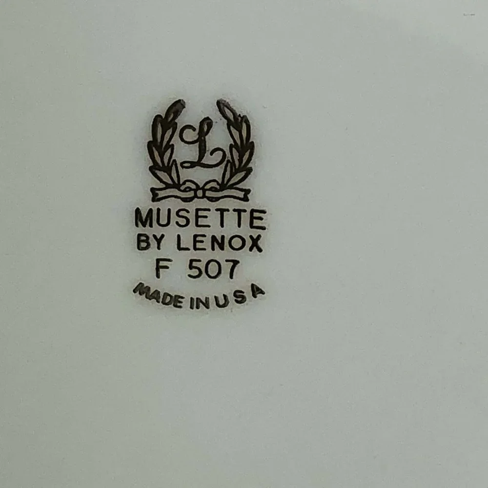 2‎ Lenox China Musette Salad Dessert Plates 7 7/8” Platinum Trim F507 VTG USA